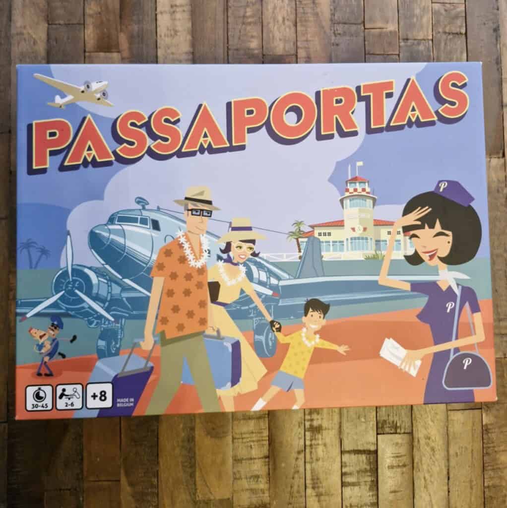 Voorkant doos passaportas, gezelschapsspel, jorta bvba